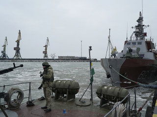 Ukrajinský vojak v prístave