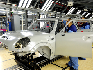 Produkcia áut v Británii