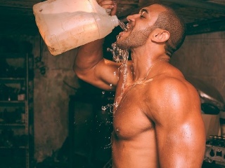 Poznáme 100 najkrajších mužov