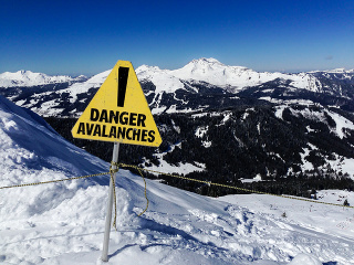 Populárne lyžiarske stredisko plače: