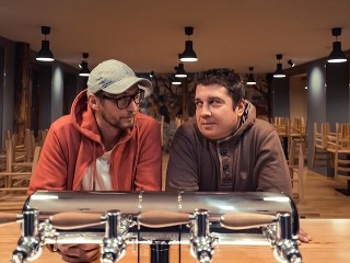 Zakladatelia Chiki Liki Tu-a