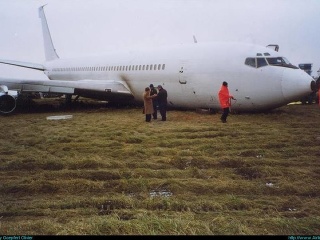 Príčinou havárie Boeingu 707-328C