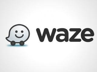 Policajti bojujú proti Waze: