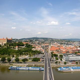 NKÚ: Mesto Bratislava porušilo viacero