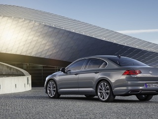 Inovovaný Volkswagen Passat vie,