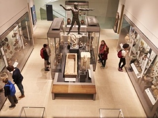 Na návštevníkov v múzeu