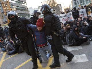 Štrajk katalánskych separatistov: FOTO