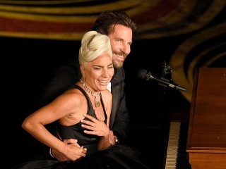 Pozrite si vystúpenia Lady