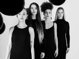 Girls From The Moon: