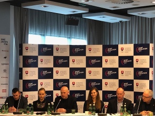 Nahliadnite do života známych