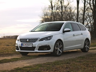 TEST: Peugeot 308 SW