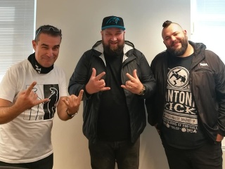 Čo majú spoločné Polemic