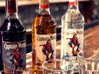 Známy rum vyzýva, aby