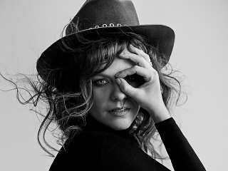 VIDEO: Marta Jandová oslávila