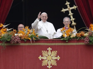 Pápež v požehnaní Mestu