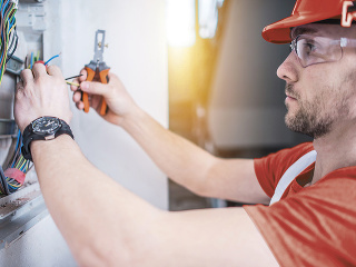 Elektrikári, prezentujte vaše služby