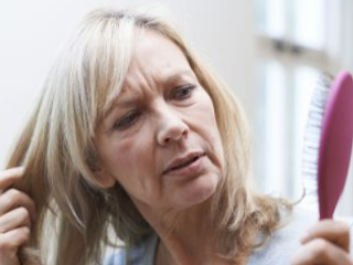 Trápi vás náhle vypadávanie