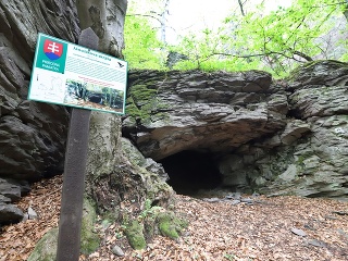 Jaskyňa Jánošíkova skrýša