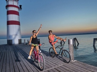 Mesto bocianov, safari aj