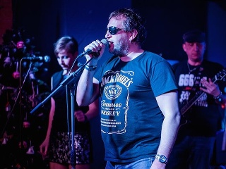 Líder nitrianskej kapely Dr.