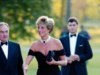 Tieto šaty dostali názov