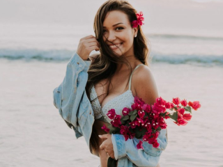 Precestovala svet, najradšej fotí