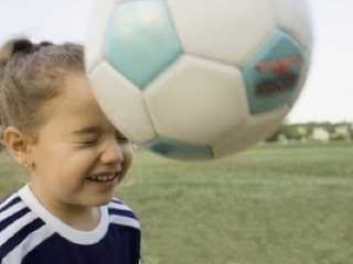 Neurológ: Hlavičkovanie je pre