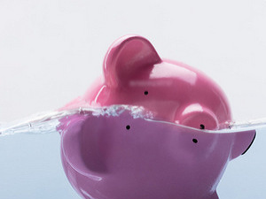 Recesia za dverami: Nerobme