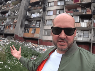 Brit navštívil Luník XI