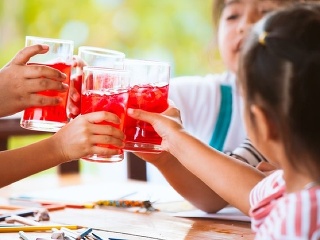 Výrobcovia klamú aj obalom: