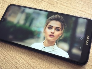 Honor 8A – Šikovný