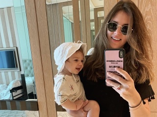 Martine materstvo mimoriadne pristane