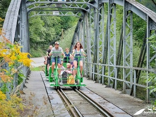 Horehronské cyklodreziny jazdiace po