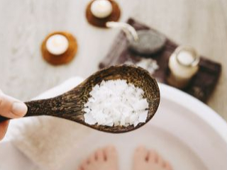 Pomoc pri hrubých pätách,