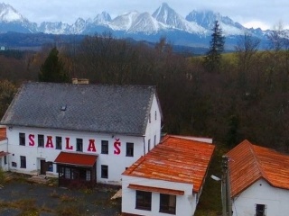 Pod Tatrami je opustený