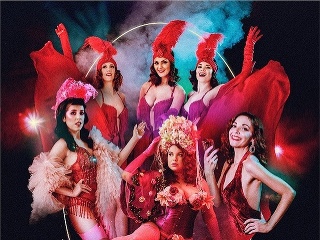 Šou Bratislava Burlesque zažiarila