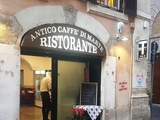 Rím šokoval turistov brutálnym