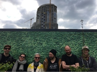 Živé Kvety si idú