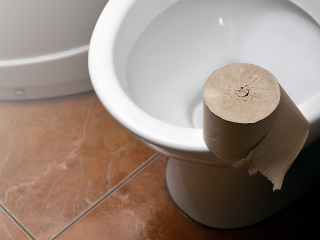 Nevinný zvyk na verejných