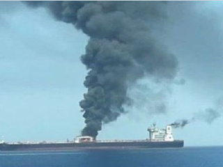 Iránsky tanker pri pobreží