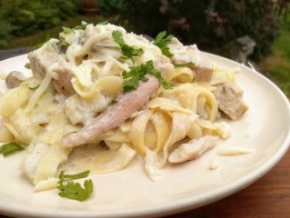 FOTORECEPT Výdatné krémové cestoviny: