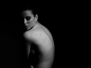 Nahé ženy už tento