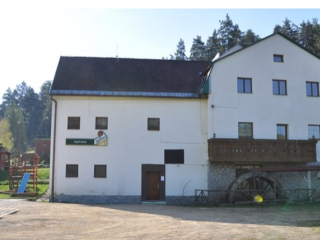 Tyč pre striptérky, vyhádzané