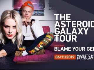 Predskokanom The Asteroids Galaxy