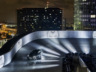 CUPRA si podmanila parížske