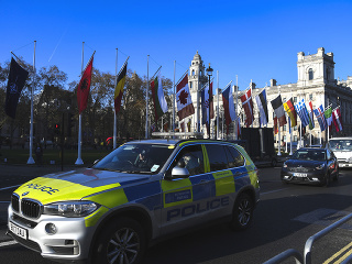 KORONAVÍRUS Britská polícia ukončila