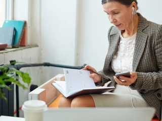 Práca očami osobností: Prečítajte