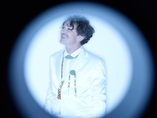 Nekorunovaný kráľ balkánskej hudby