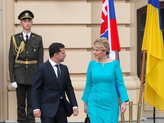 Neodmysliteľnou súčasťou jej stylingu