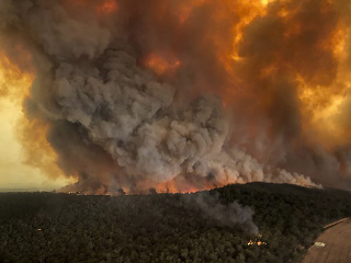 Ohnivé peklo v Austrálii: